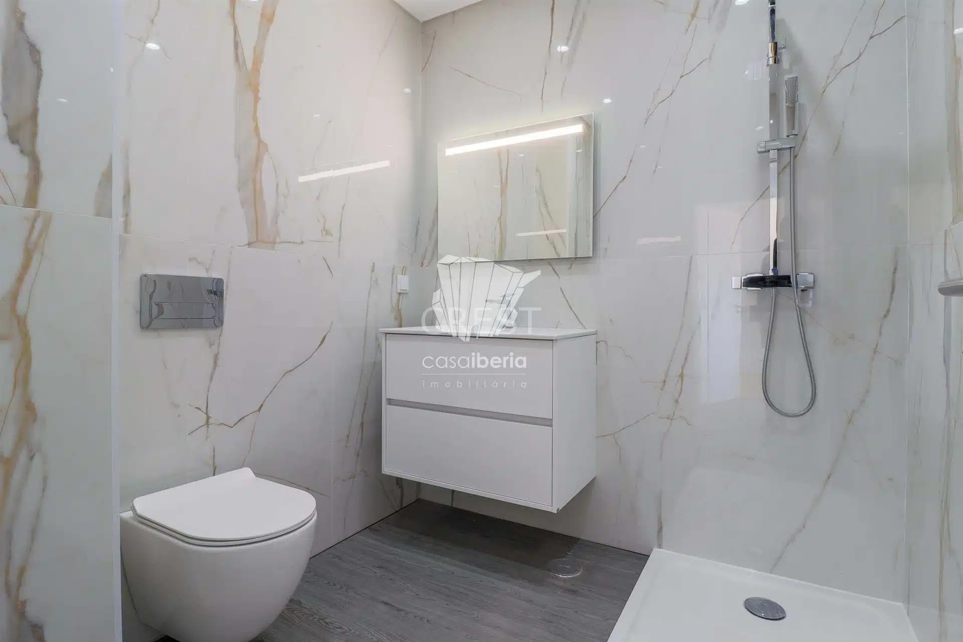 b16d13c13669 Spacious Living Apartment in Faro with 3 bedrooms