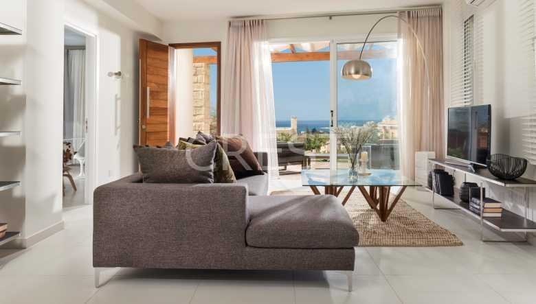 098e54caA-VEN-2-504-10.2