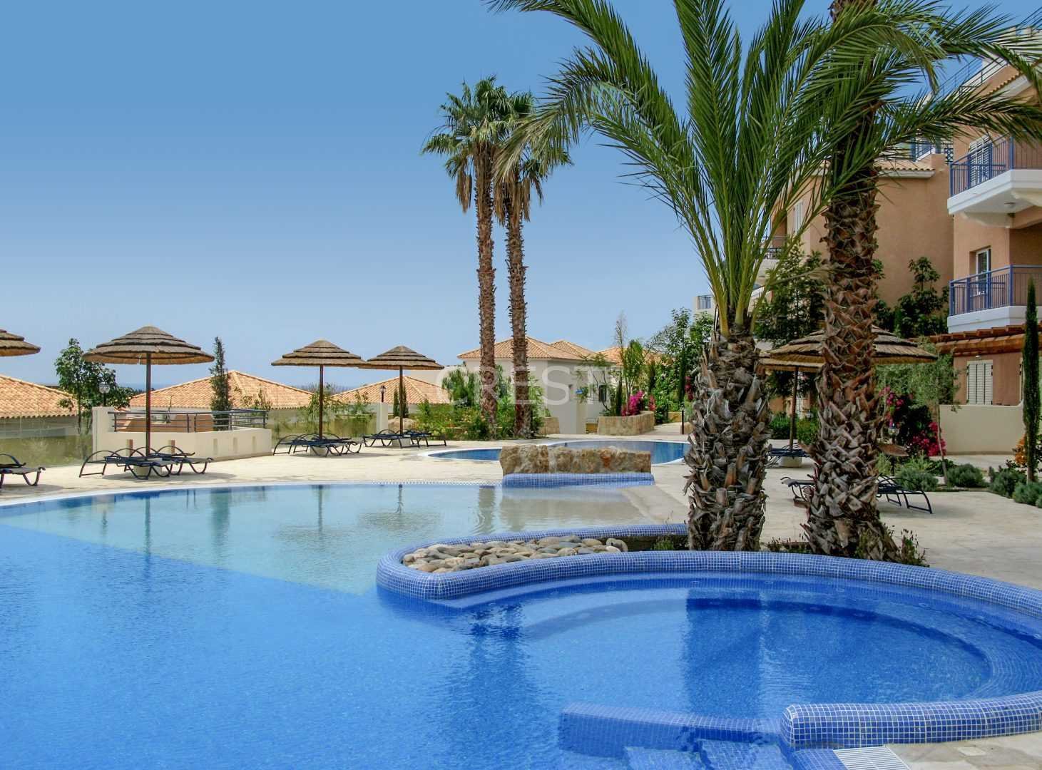 68c771ebA-APHS-2-59D