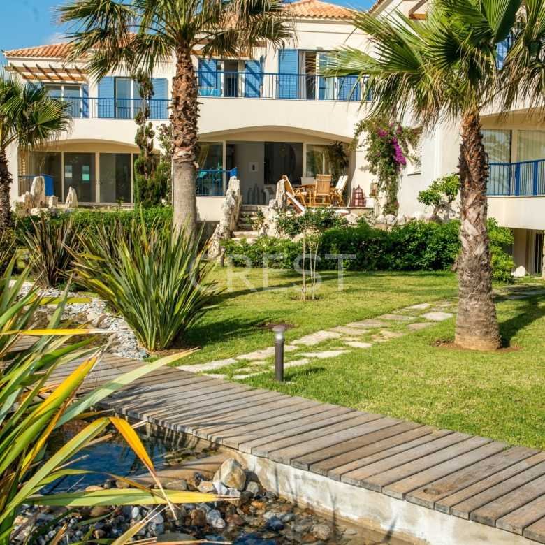 7f0e37b0A APHIII 2 A 202