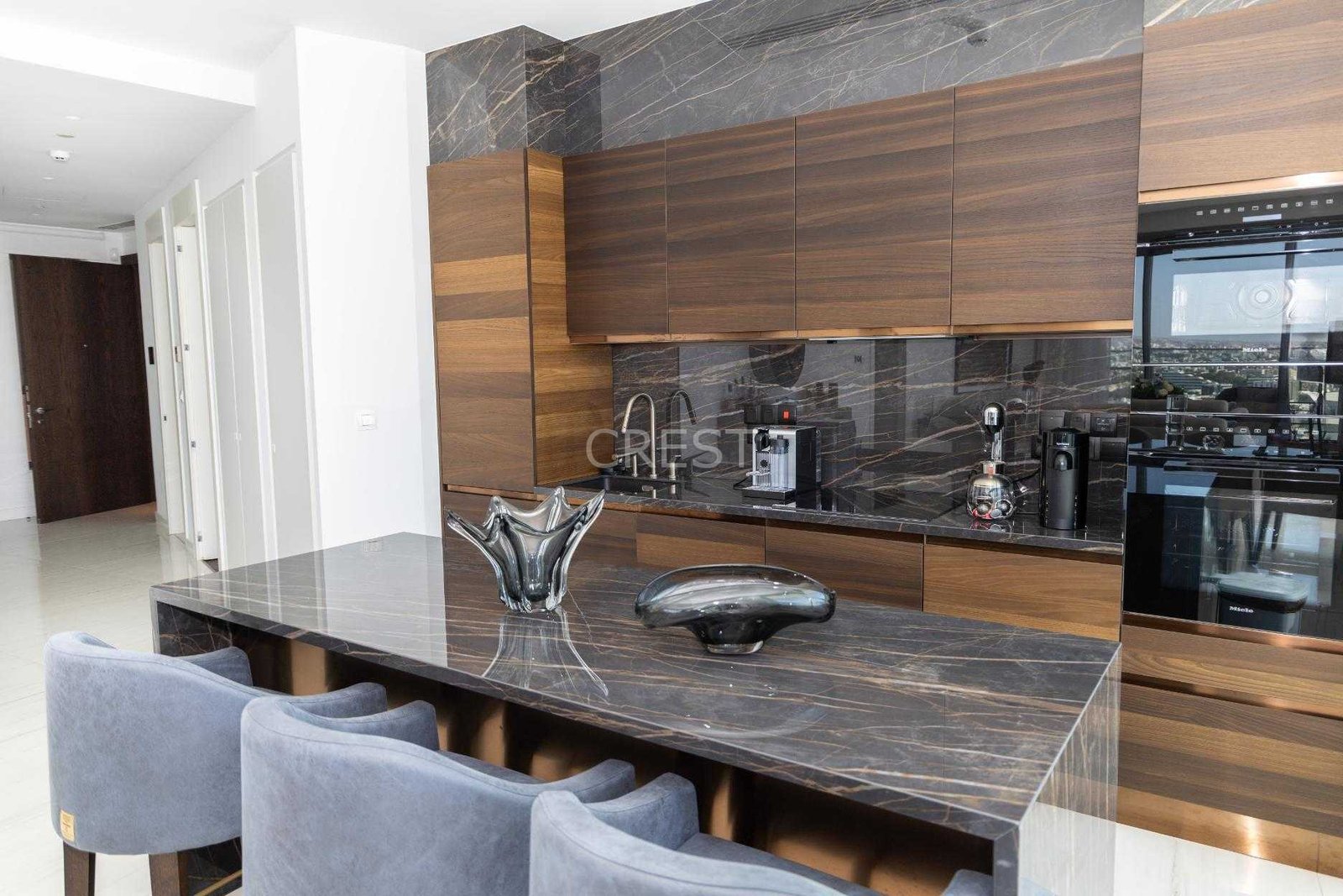 b799e400A-DEL-4-c2101