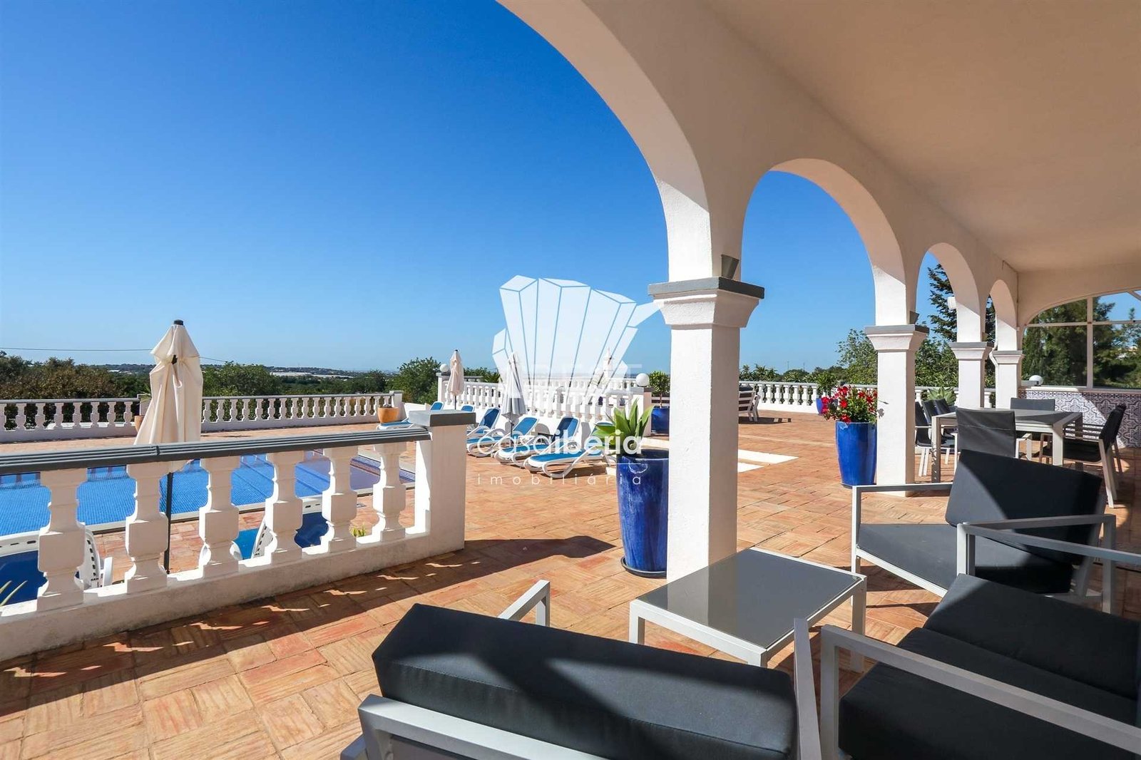 08d91f1a4881 Grand Family Estate Detached House in Faro with 6 bedrooms