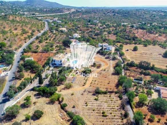 Grand Family Estate Detached House in Faro  with 6 bedrooms