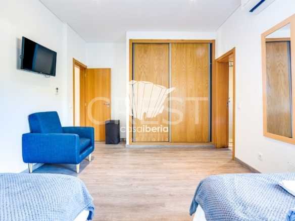 Grand Family Estate Detached House in Faro  with 6 bedrooms