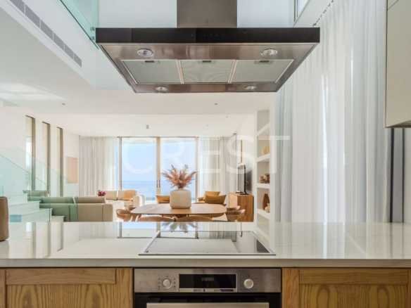 Elegant Family Dwelling Villas / Houses in Kissonerga with 5 bedrooms