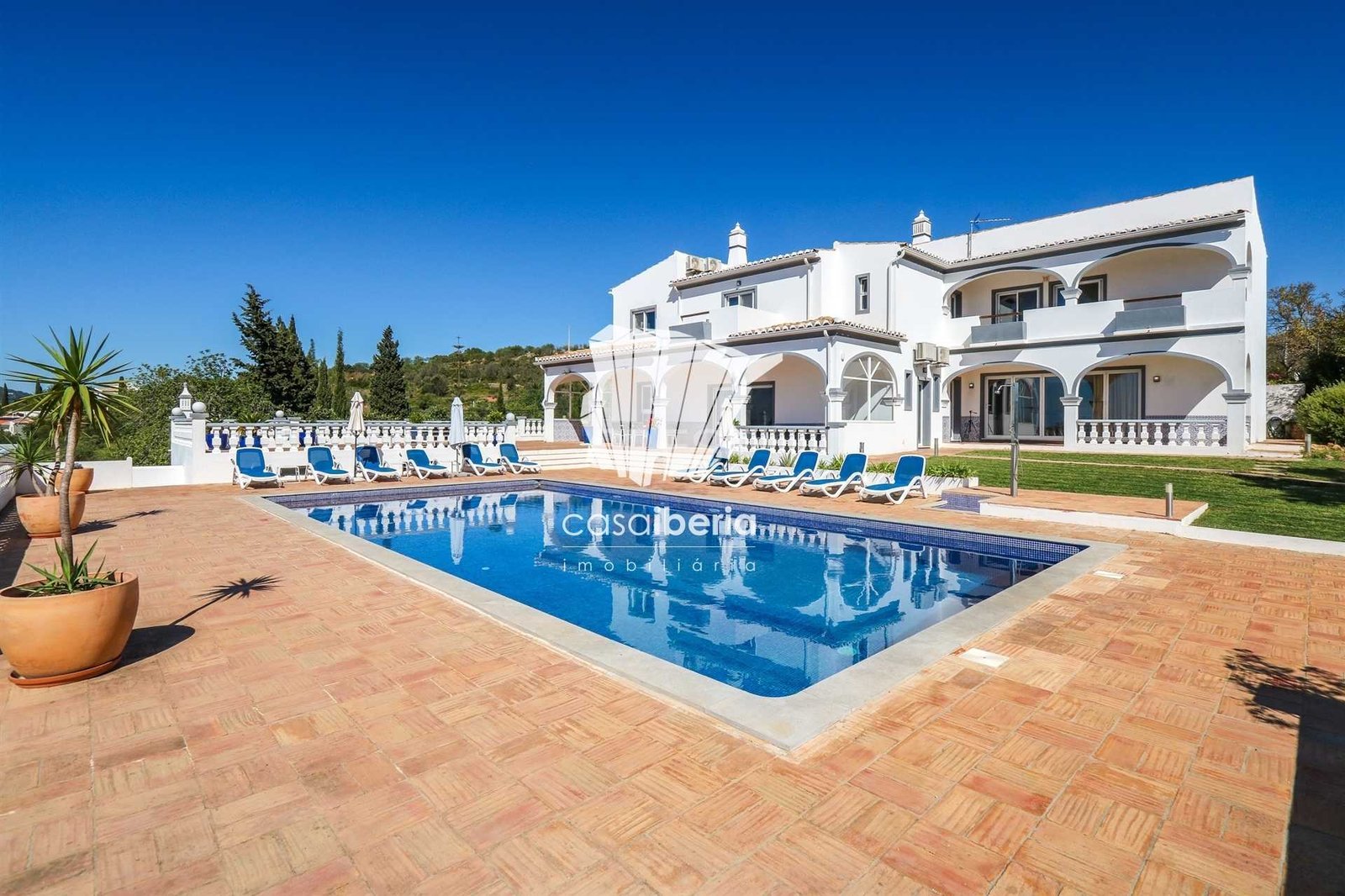 Grand Family Estate Detached House in Faro  with 6 bedrooms