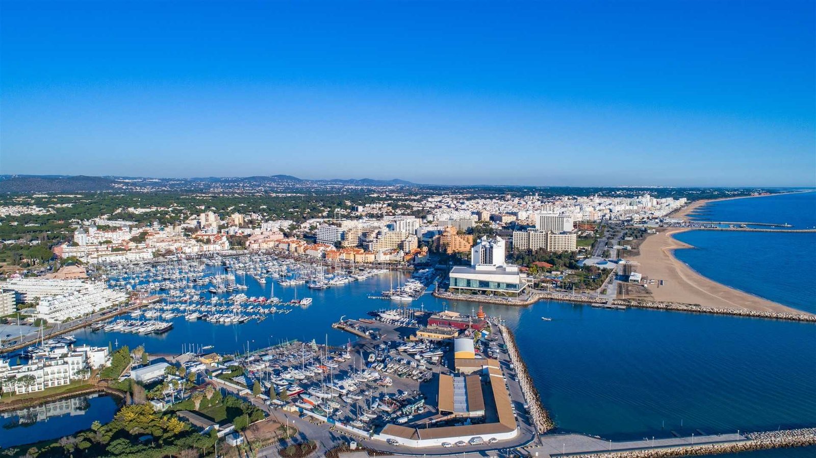 Compact Charm Apartment in Faro  with 1 bedrooms