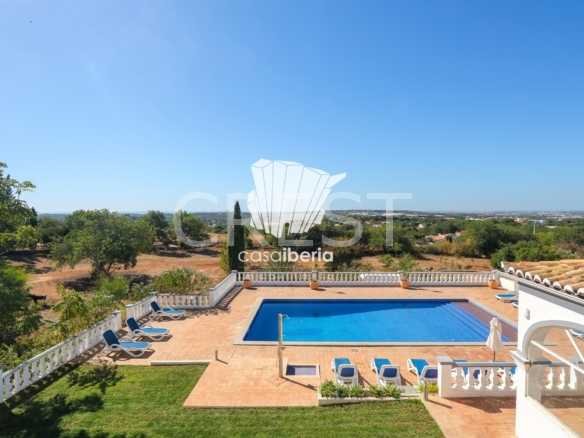 Grand Family Estate Detached House in Faro  with 6 bedrooms