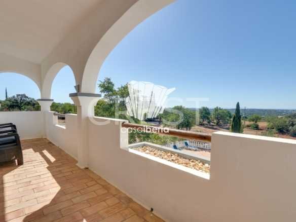 Grand Family Estate Detached House in Faro  with 6 bedrooms