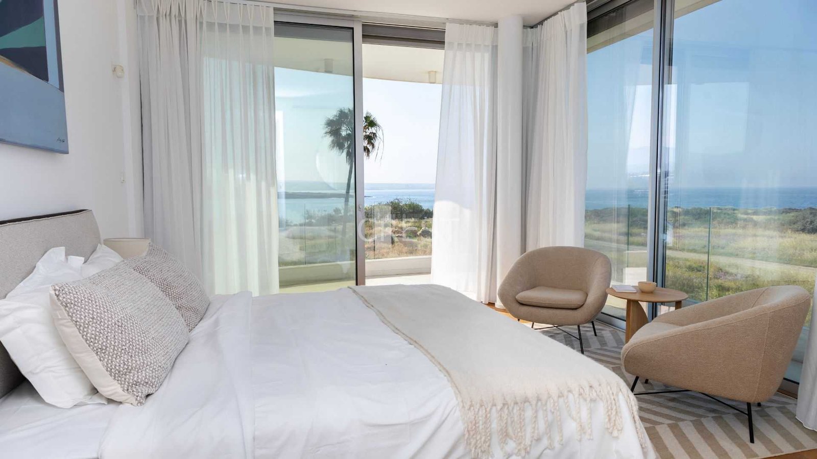 Generous Living Space Villas / Houses in Coral Bay with 5 bedrooms