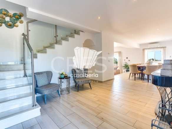 Grand Family Estate Detached House in Faro  with 6 bedrooms