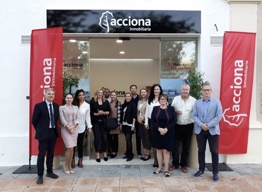 Acciona 1000 x 734 C