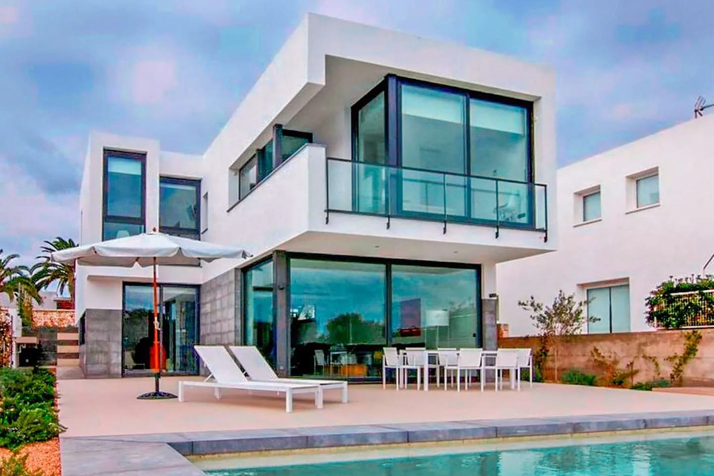 Spain Villa 5 1440 x 960 C