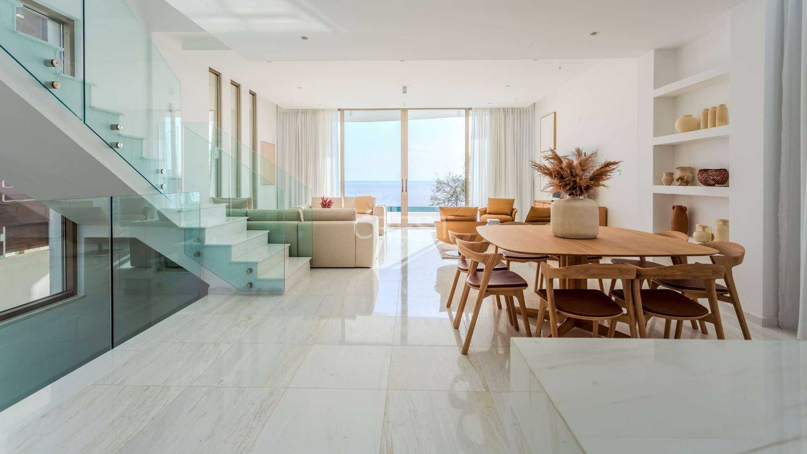 a4be57c1V-ARM-5-03 Elegant Family Dwelling Villas / Houses in Kissonerga with 5 bedrooms