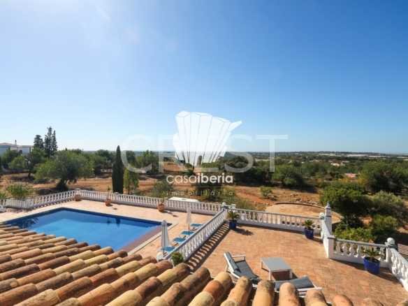 Grand Family Estate Detached House in Faro  with 6 bedrooms
