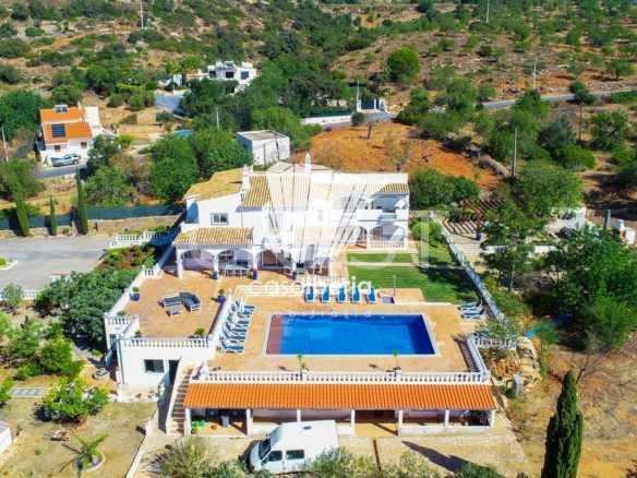 Grand Family Estate Detached House in Faro  with 6 bedrooms
