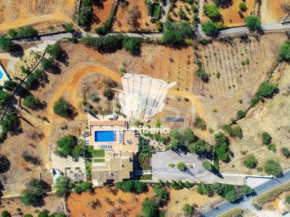 Grand Family Estate Detached House in Faro  with 6 bedrooms