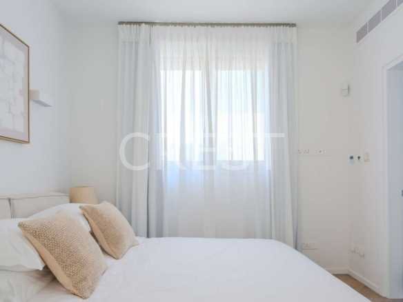 Elegant Family Dwelling Villas / Houses in Kissonerga with 5 bedrooms