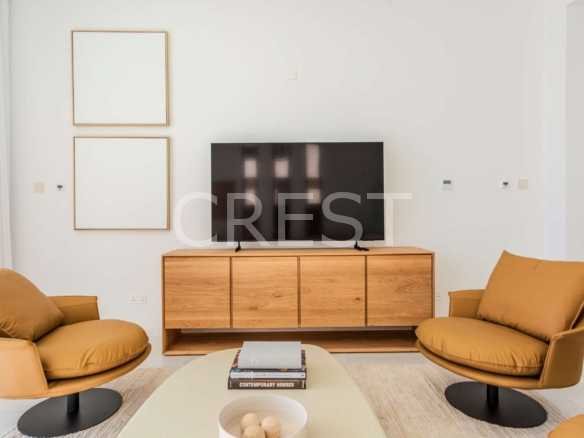 Elegant Family Dwelling Villas / Houses in Kissonerga with 5 bedrooms