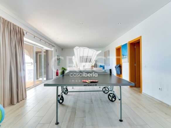 Grand Family Estate Detached House in Faro  with 6 bedrooms