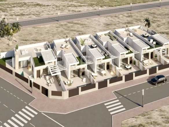 Versatile Layout  in Los Alcázares with 3 bedrooms