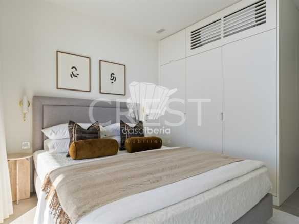 Generous Living Space Apartment in Faro  with 4 bedrooms