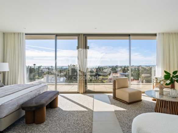 Generous Living Space Apartment in Faro  with 4 bedrooms