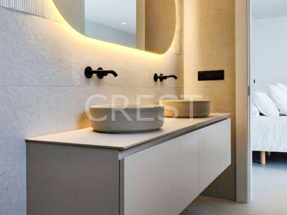 Generous Living Space  in Rojales with 4 bedrooms