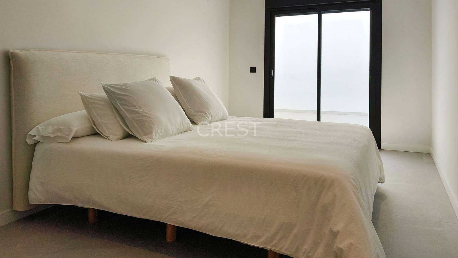 7aa0debb893 Generous Living Space in Rojales with 4 bedrooms
