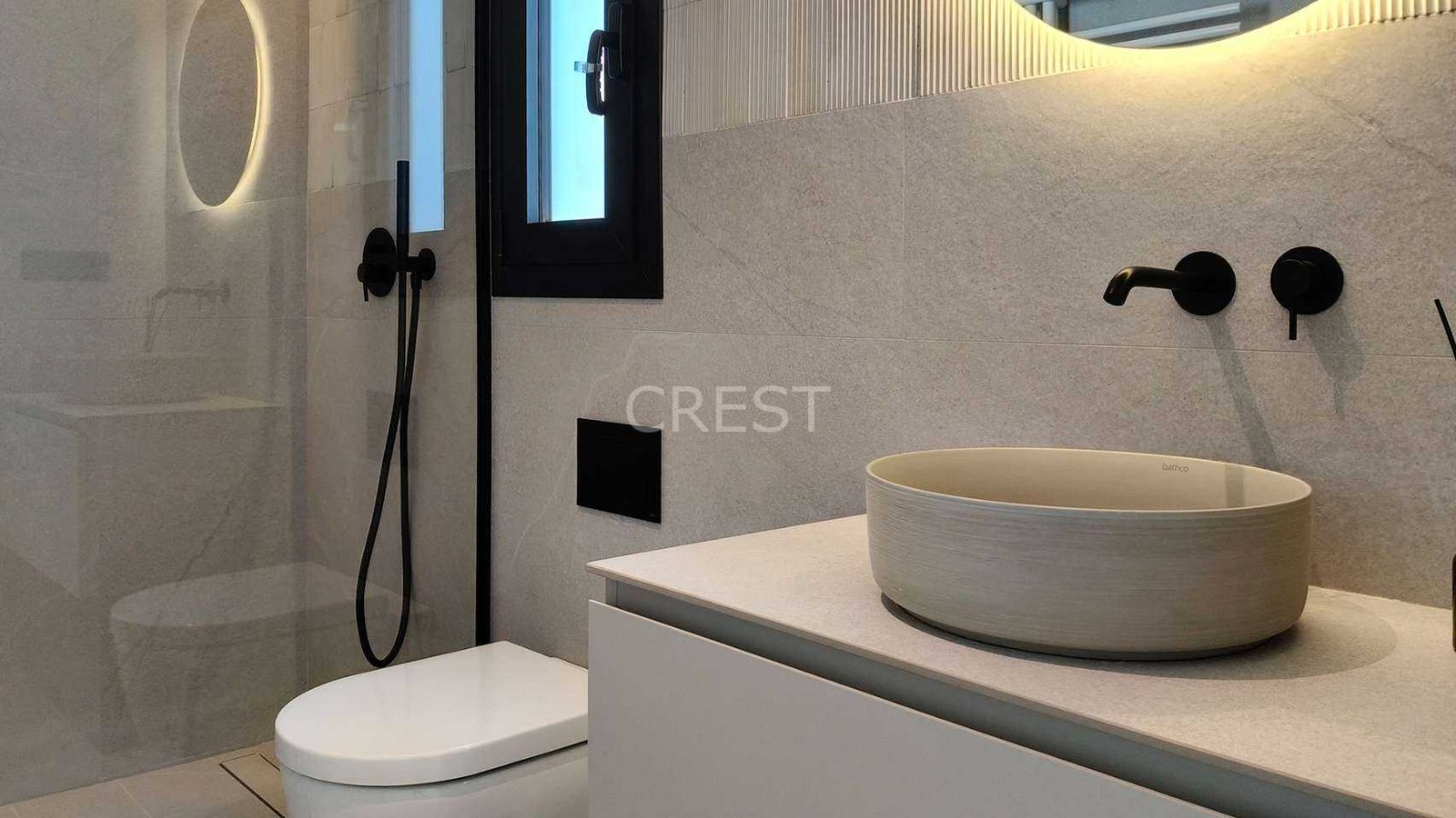 Generous Living Space  in Rojales with 4 bedrooms