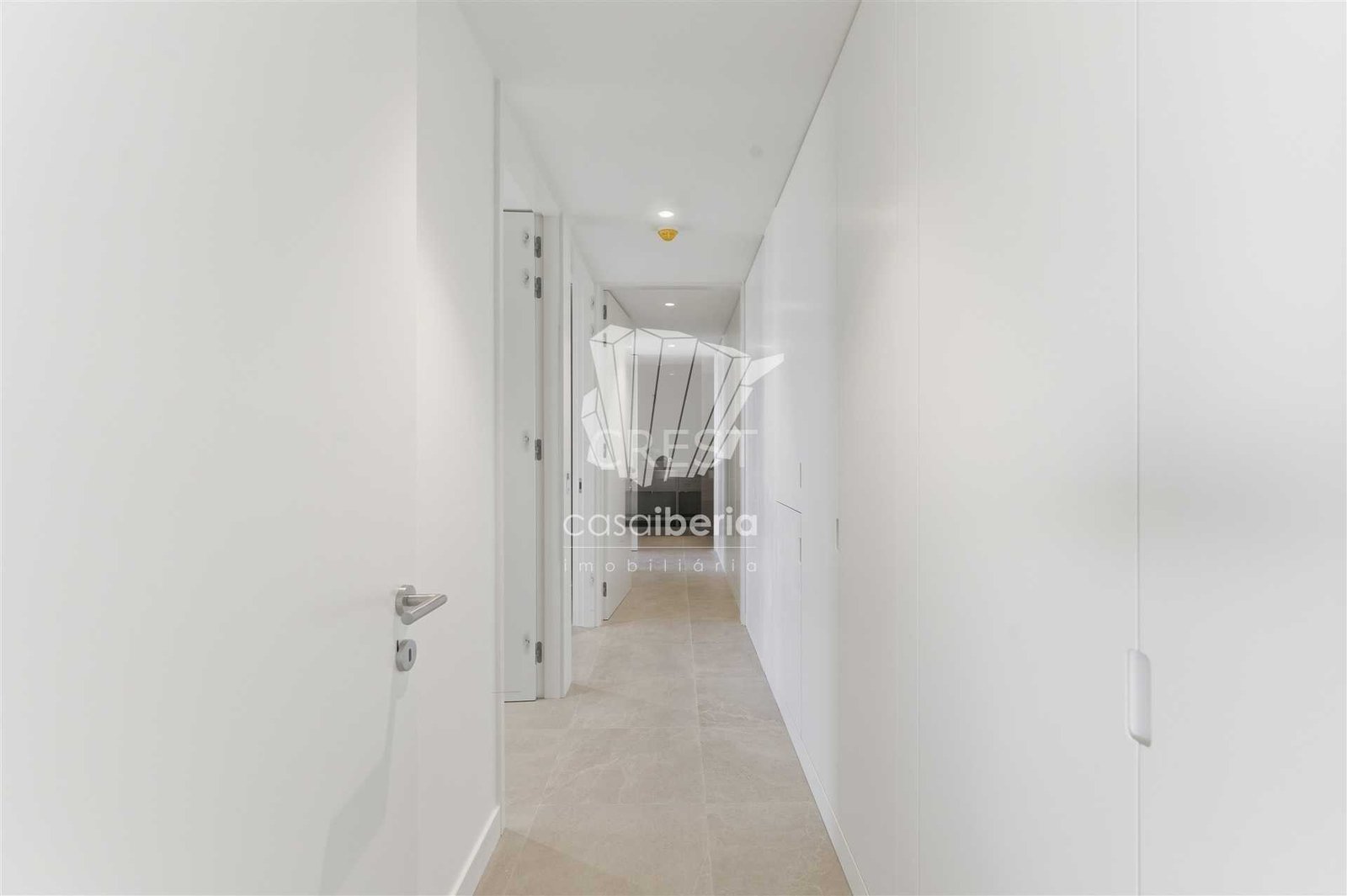 907c4dc24896 Elegant Family Abode Apartment in Faro with 3 bedrooms