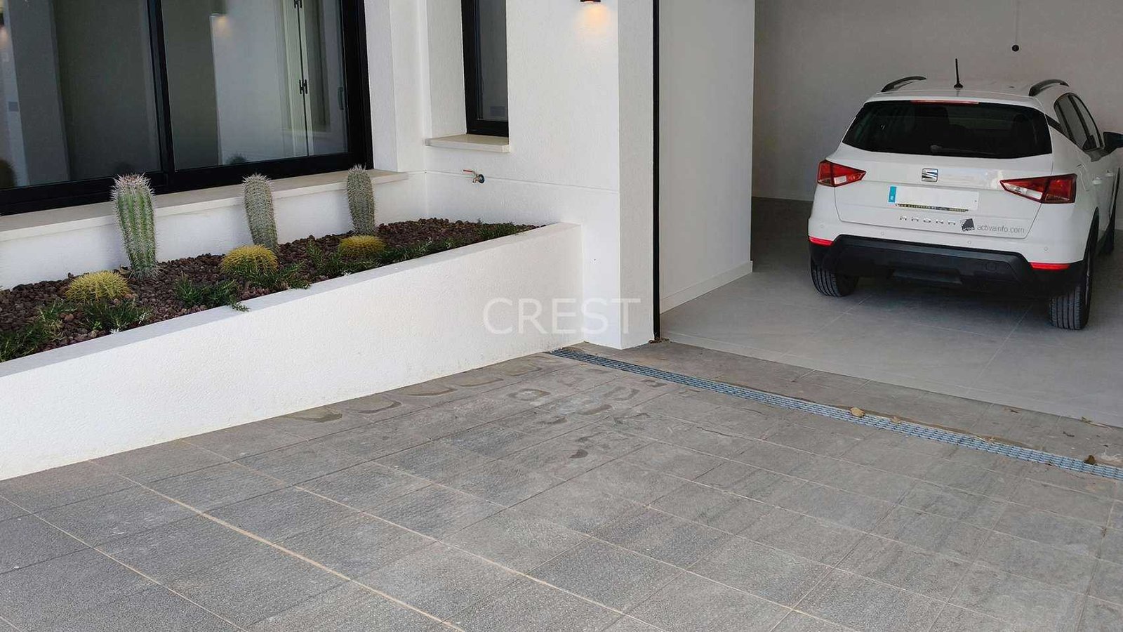 Generous Living Space  in Rojales with 4 bedrooms