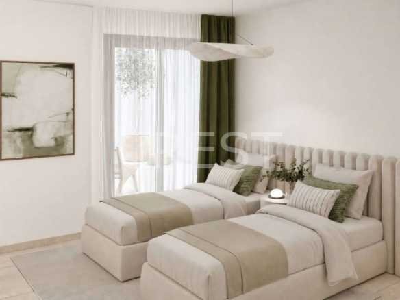 Versatile Layout  in Los Alcázares with 3 bedrooms