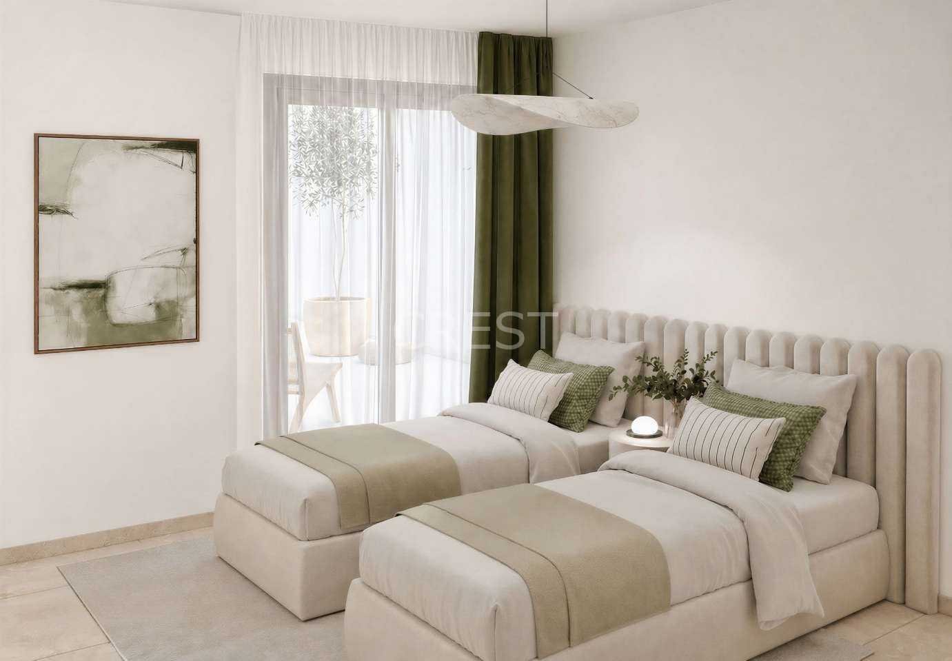 Versatile Layout  in Los Alcázares with 3 bedrooms