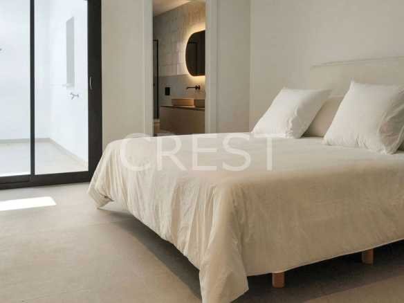 Generous Living Space  in Rojales with 4 bedrooms