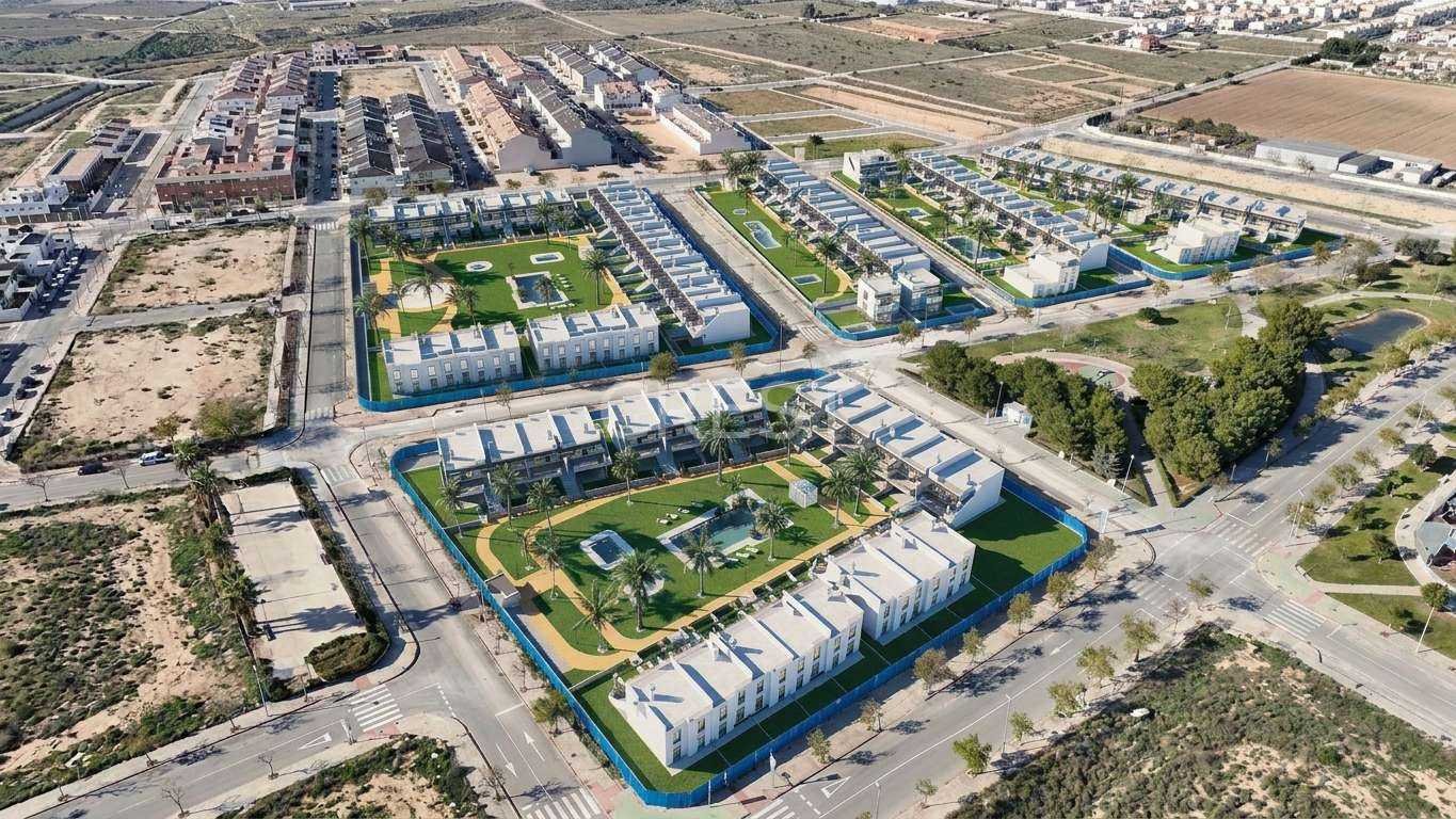 Contemporary Comfort Haven  in Pilar De La Horadada with 3 bedrooms