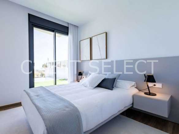 Luxurious Family Haven  in Polop with 3 bedrooms