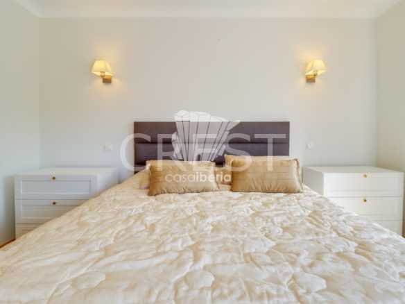Relaxing Family Sanctuary House in Faro  with 3 bedrooms