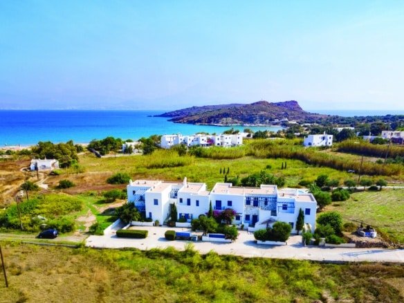 Minimalist Delight Apartments / Penthouses in Paros with 1 bedrooms