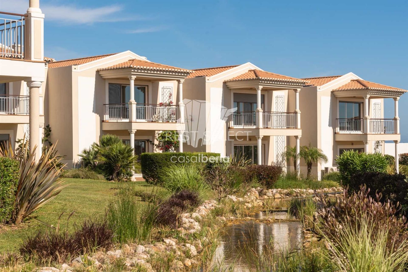 Comfortable Retreat Terraced House in Faro  with 2 bedrooms