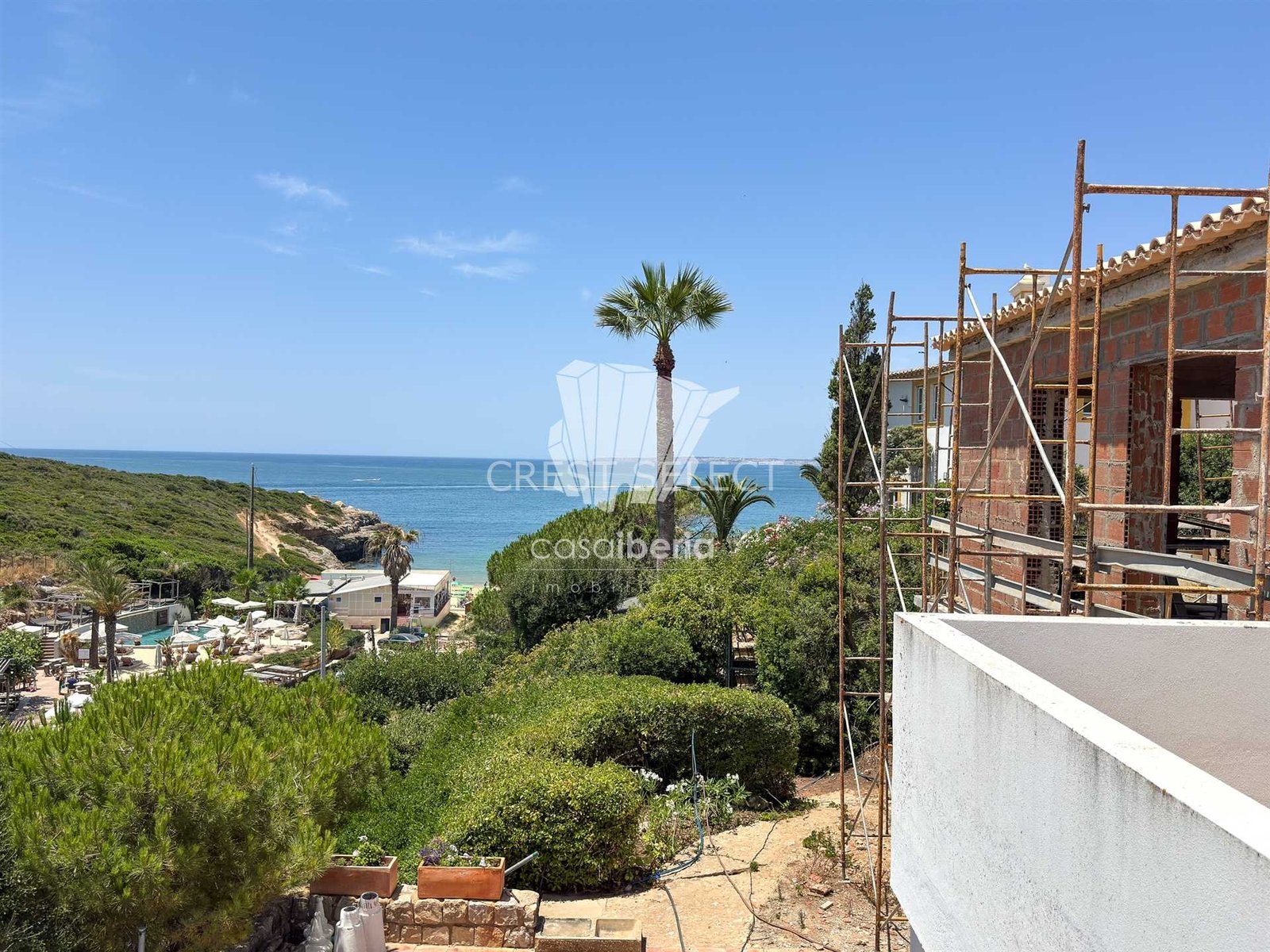 Spacious Family Haven House in Faro  with 4 bedrooms