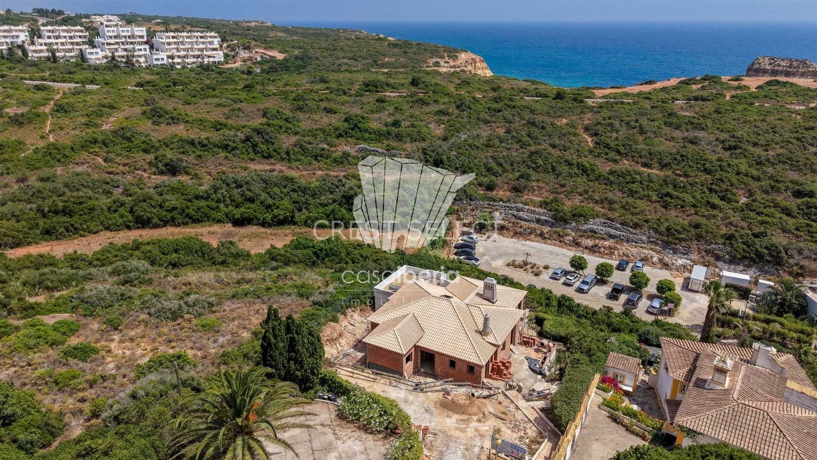 Spacious Family Haven House in Faro  with 4 bedrooms