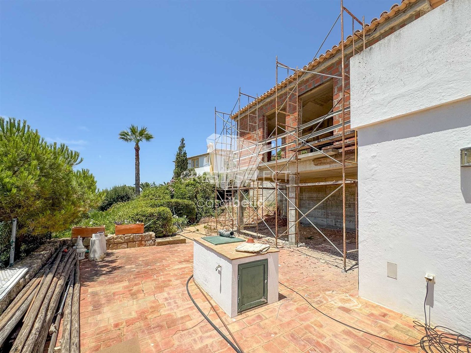 Spacious Family Haven House in Faro  with 4 bedrooms