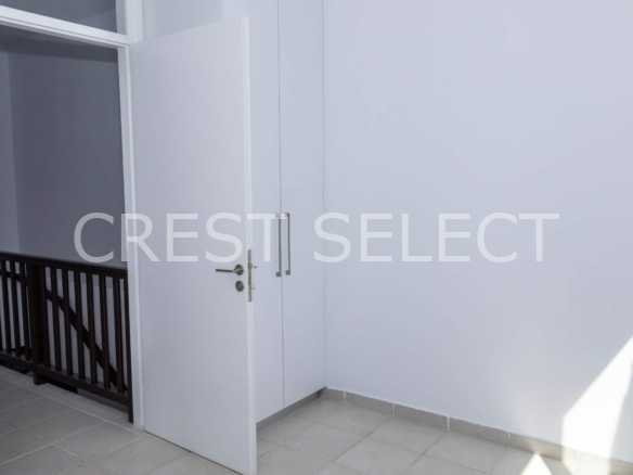 Easy-Care One-Bedroom Townhouses / Maisonettes in Tombs Of The Kings with 1 bedrooms