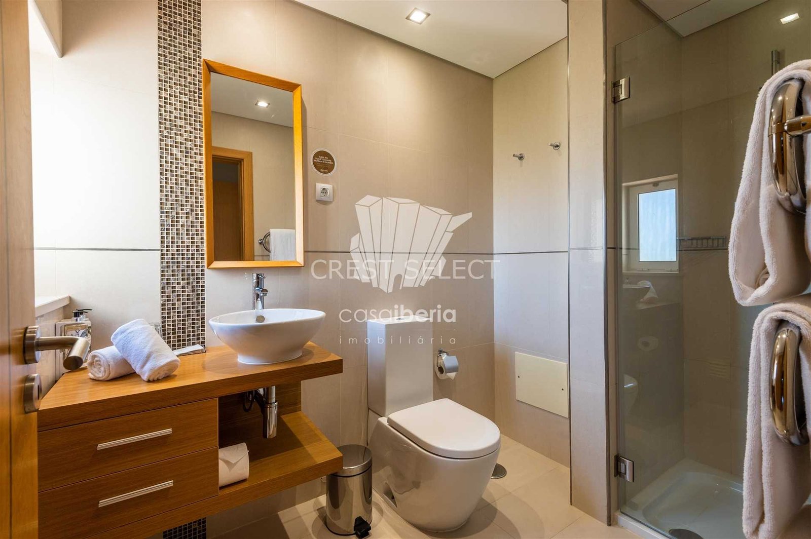 506469b54905 Contemporary Living Haven Terraced House in Faro with 2 bedrooms