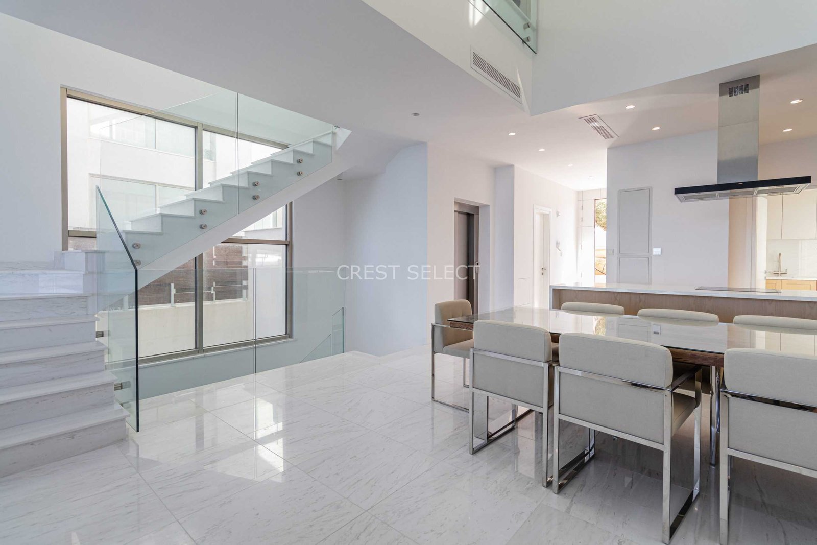 Stylish Family Oasis Villas / Houses in Kissonerga with 5 bedrooms