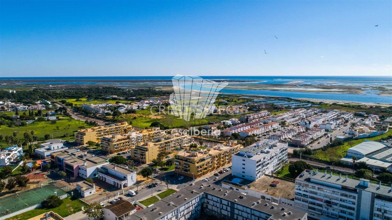 Stylish Retreat Haven Apartment in Faro  with 3 bedrooms