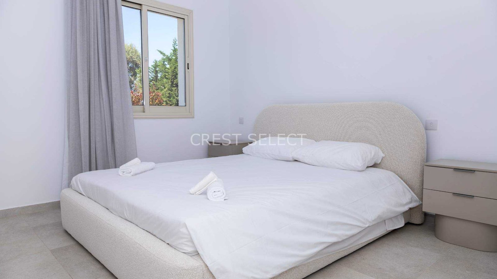 59ba4e87A-A09-109-PG Multi-Purpose Abode Apartments / Penthouses in Kato Paphos with 2 bedrooms