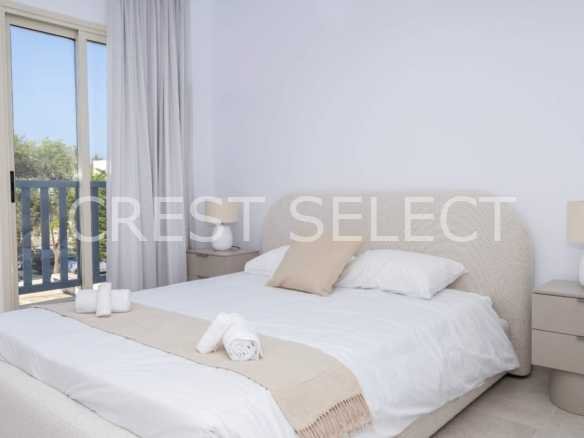 Inviting Family Abode Apartments / Penthouses in Kato Paphos with 2 bedrooms