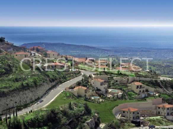 Modern Comfort Haven Villas / Houses in Tsada with 3 bedrooms